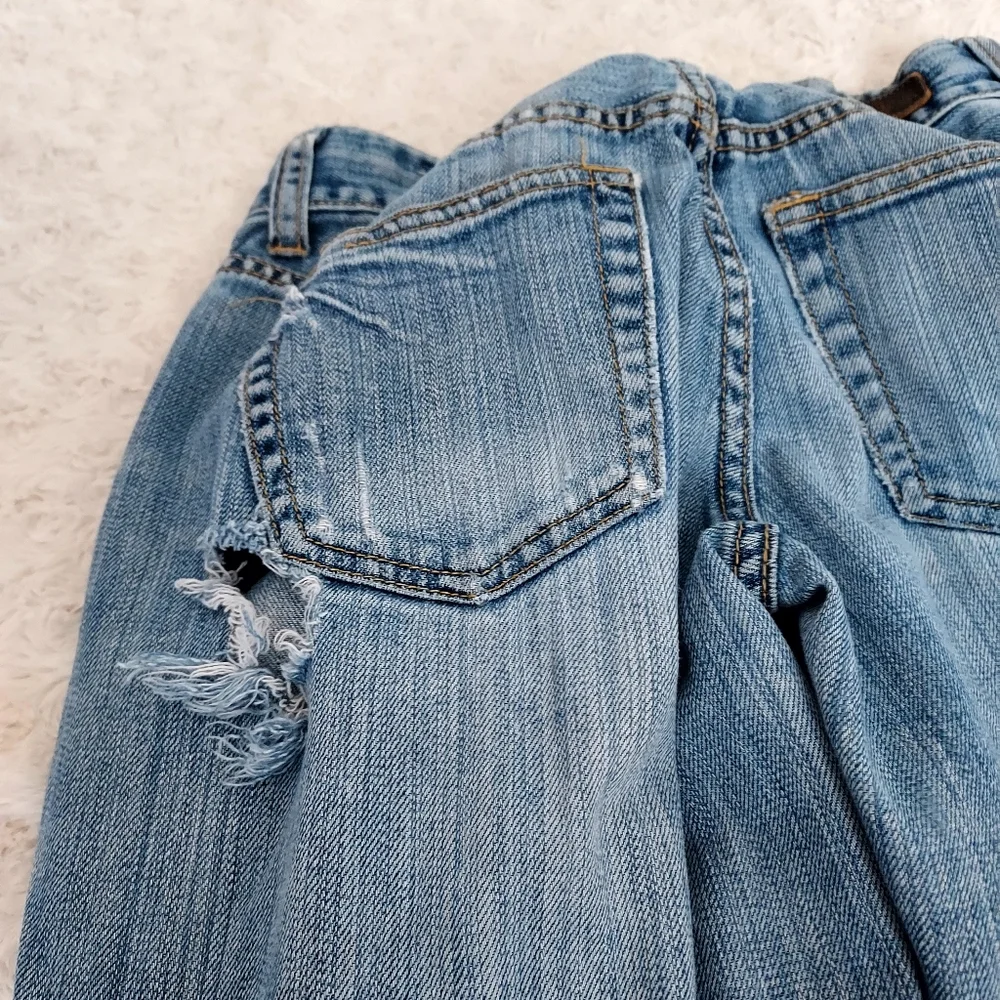 Charlotte Russe Slouchy Slim Super distressed jeans size 0 Grunge Relaxed